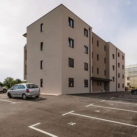 Apartamento Aprtman Bela Tar