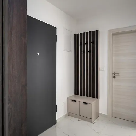 Apartment Aprtman Bela Tar